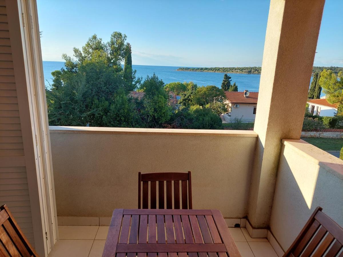Apartments Henc Novigrad Istria Dış mekan fotoğraf